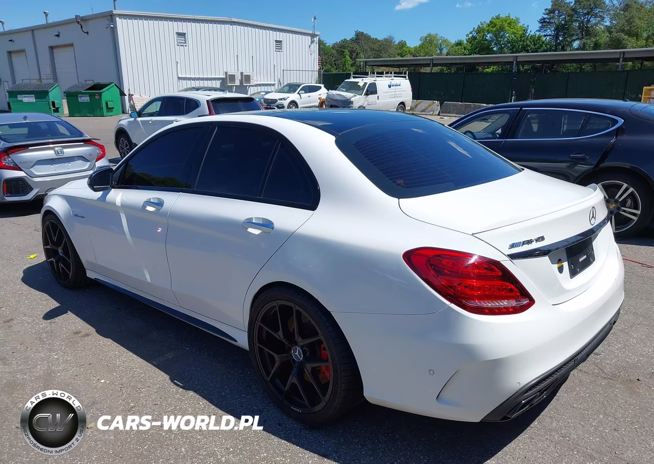 2017 Mercedes-Benz Amg C 63 S VIN:55SWF8HB7HU198374 - 3