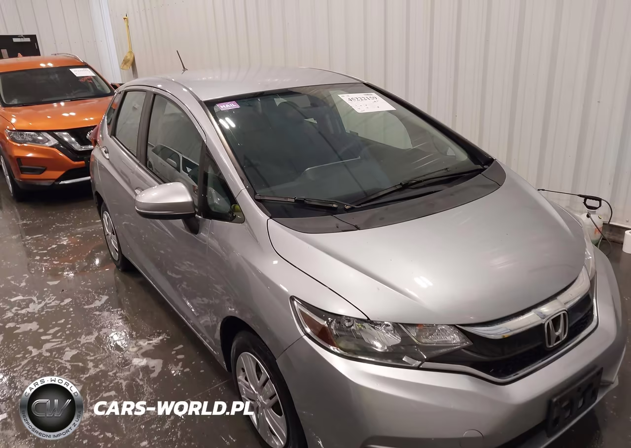 2019 Honda Fit Lx VIN:3HGGK5H42KM753592 - 18