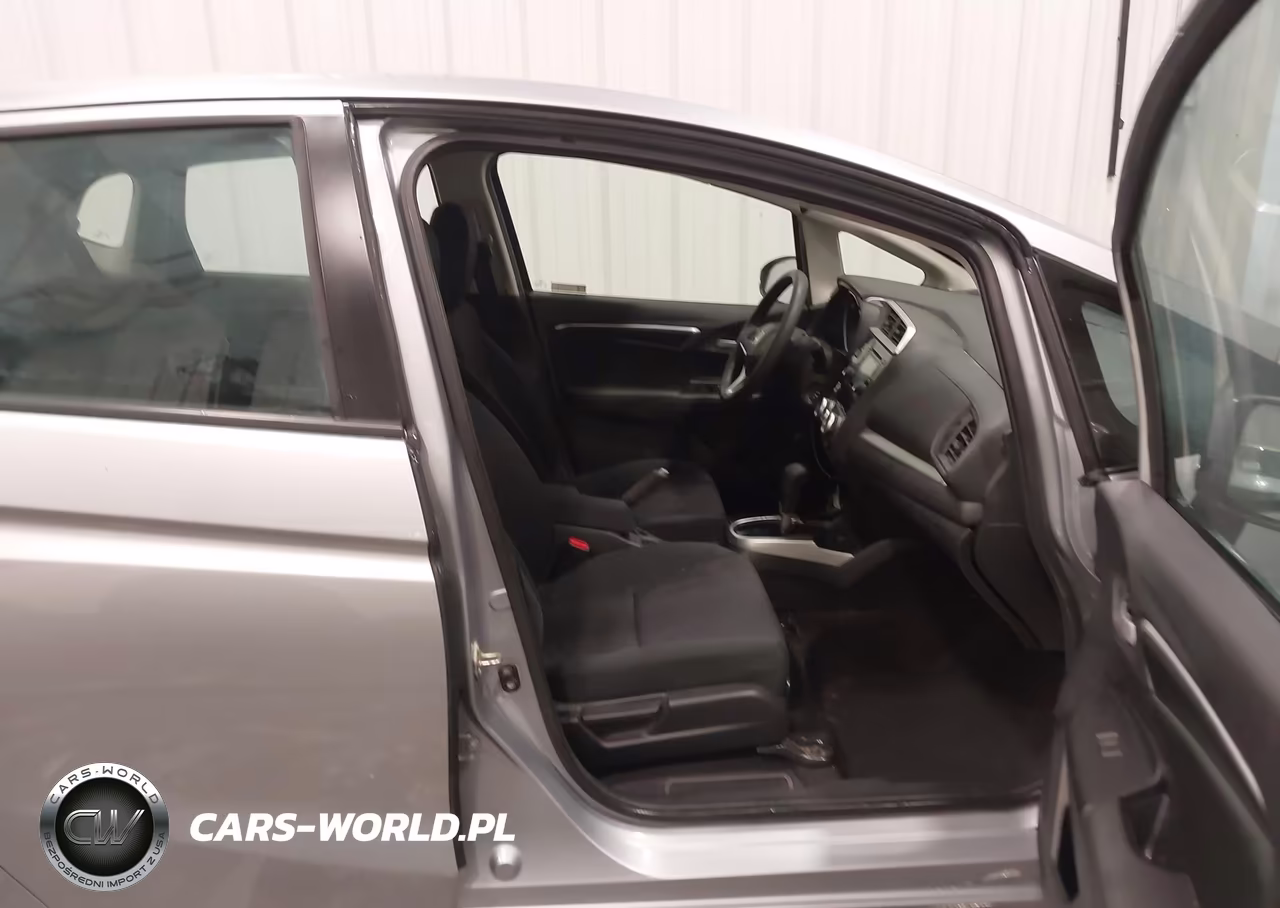 2019 Honda Fit Lx VIN:3HGGK5H42KM753592 - 5