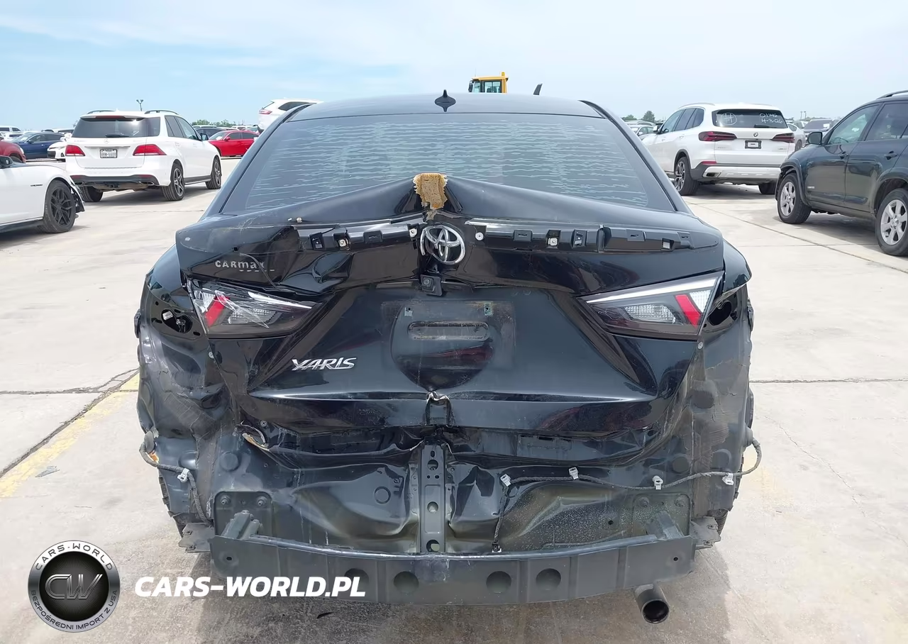 2019 Toyota Yaris Le VIN:3MYDLBYV1KY515183 - 17