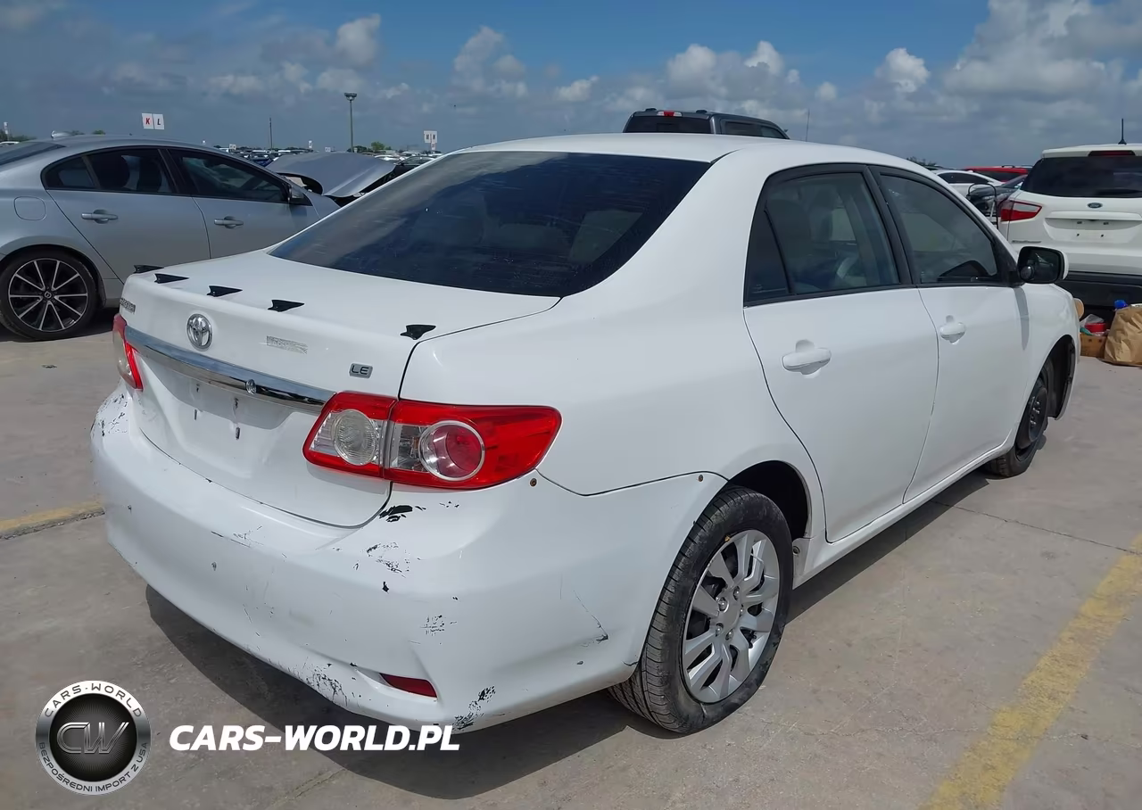 2012 Toyota Corolla Le VIN:5YFBU4EE8CP045478 - 4