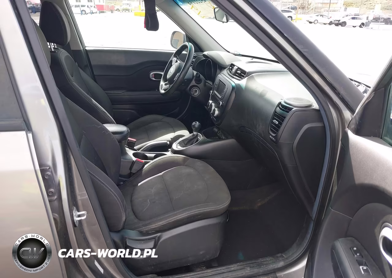 2017 Kia Soul ! VIN:KNDJN2A22H7437292 - 5