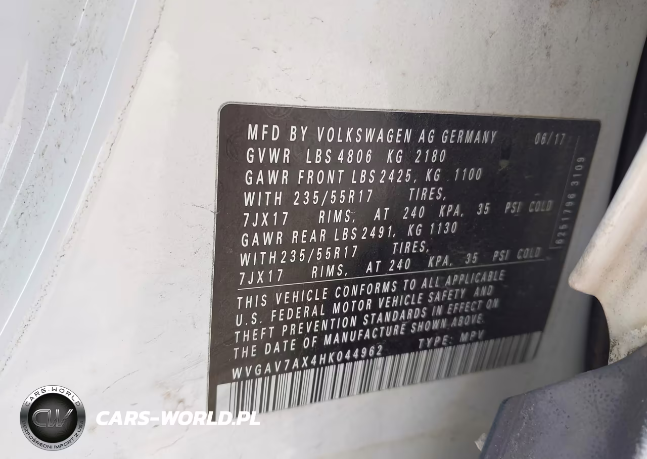 2017 Volkswagen Tiguan 2.0T-2.0T S VIN:WVGAV7AX4HK044962 - 9