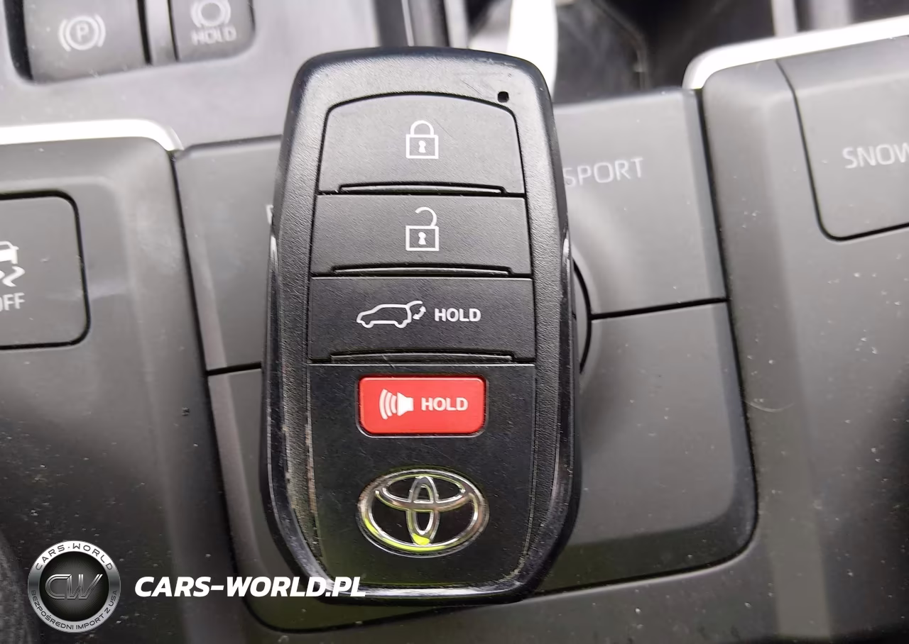 2025 Toyota Grand Highlander Xle VIN:5TDAAAA56SS033540 - 11