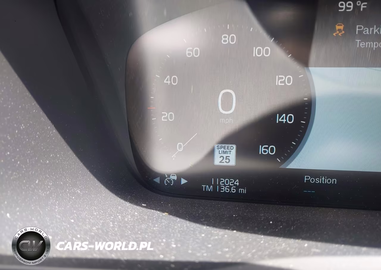 2018 Volvo Xc90 T6 R-Design VIN:YV4A22PM8J1196037 - 15