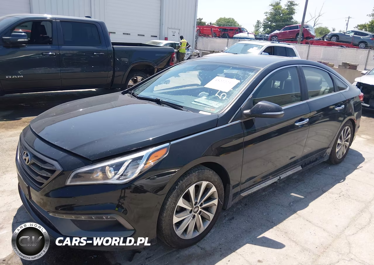2015 Hyundai Sonata Sport VIN:5NPE34AFXFH211371 - 2