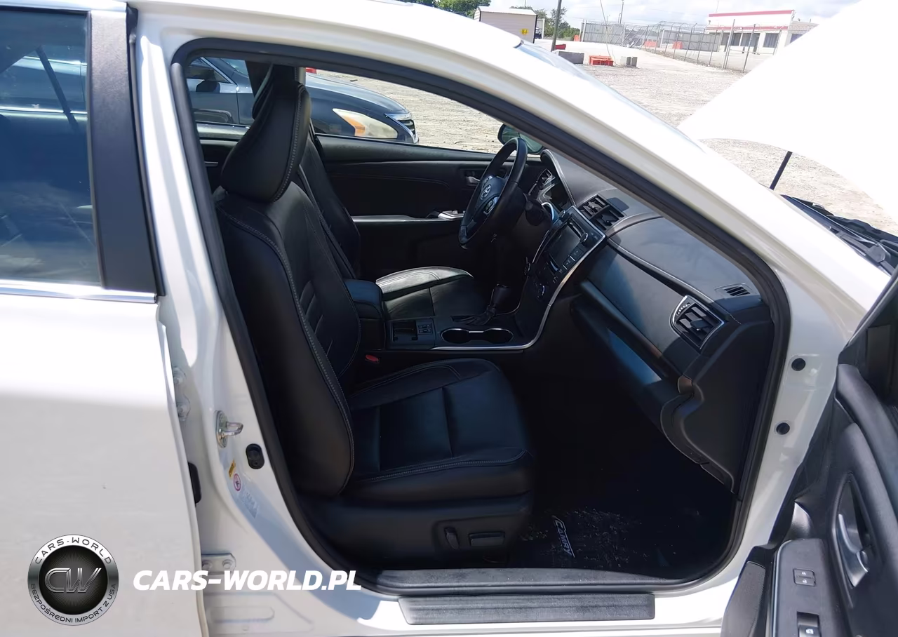 2017 Toyota Camry Xle VIN:4T1BF1FK9HU766086 - 5