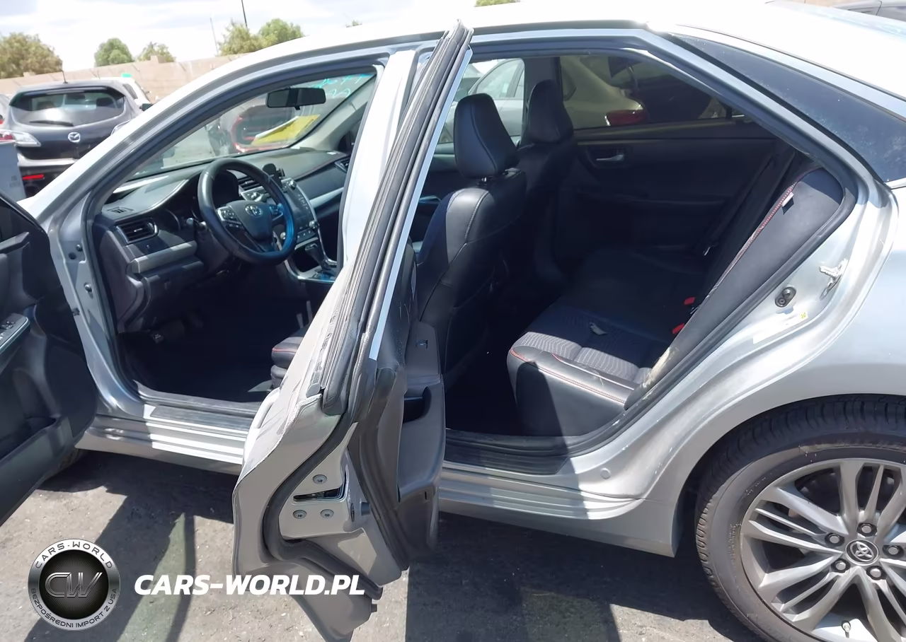 2015 Toyota Camry Se VIN:4T1BF1FK2FU873431 - 8