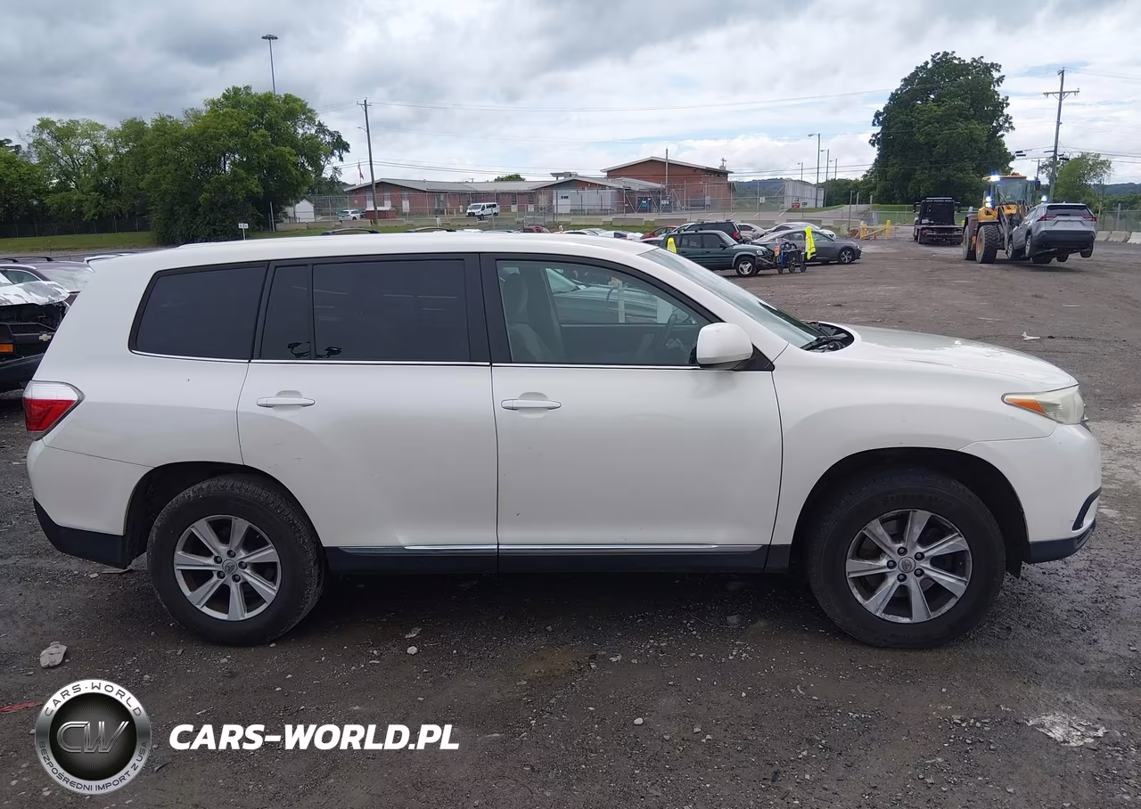 2013 Toyota Highlander VIN:5TDZA3EH4DS042520 - 13