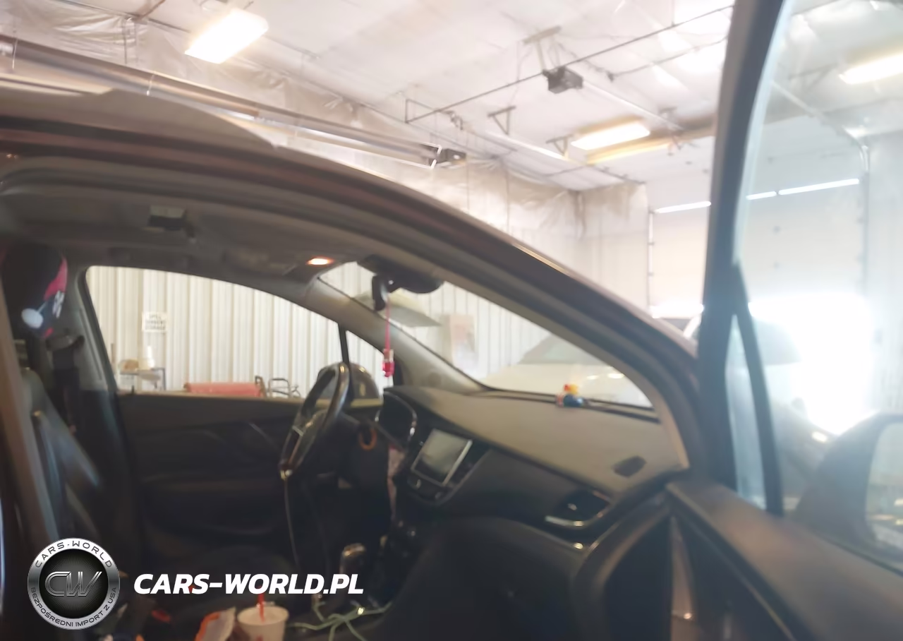 2018 Buick Encore Essence VIN:KL4CJCSB8JB533577 - 5