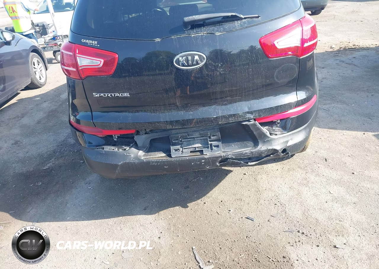 2011 Kia Sportage Lx VIN:KNDPBCA25B7068136 - 6