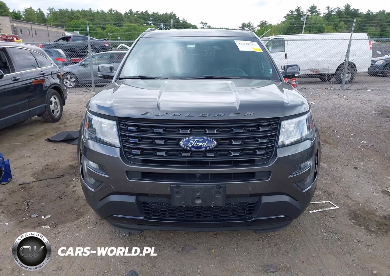 2016 Ford Explorer Sport VIN:1FM5K8GT5GGA59735 - 12