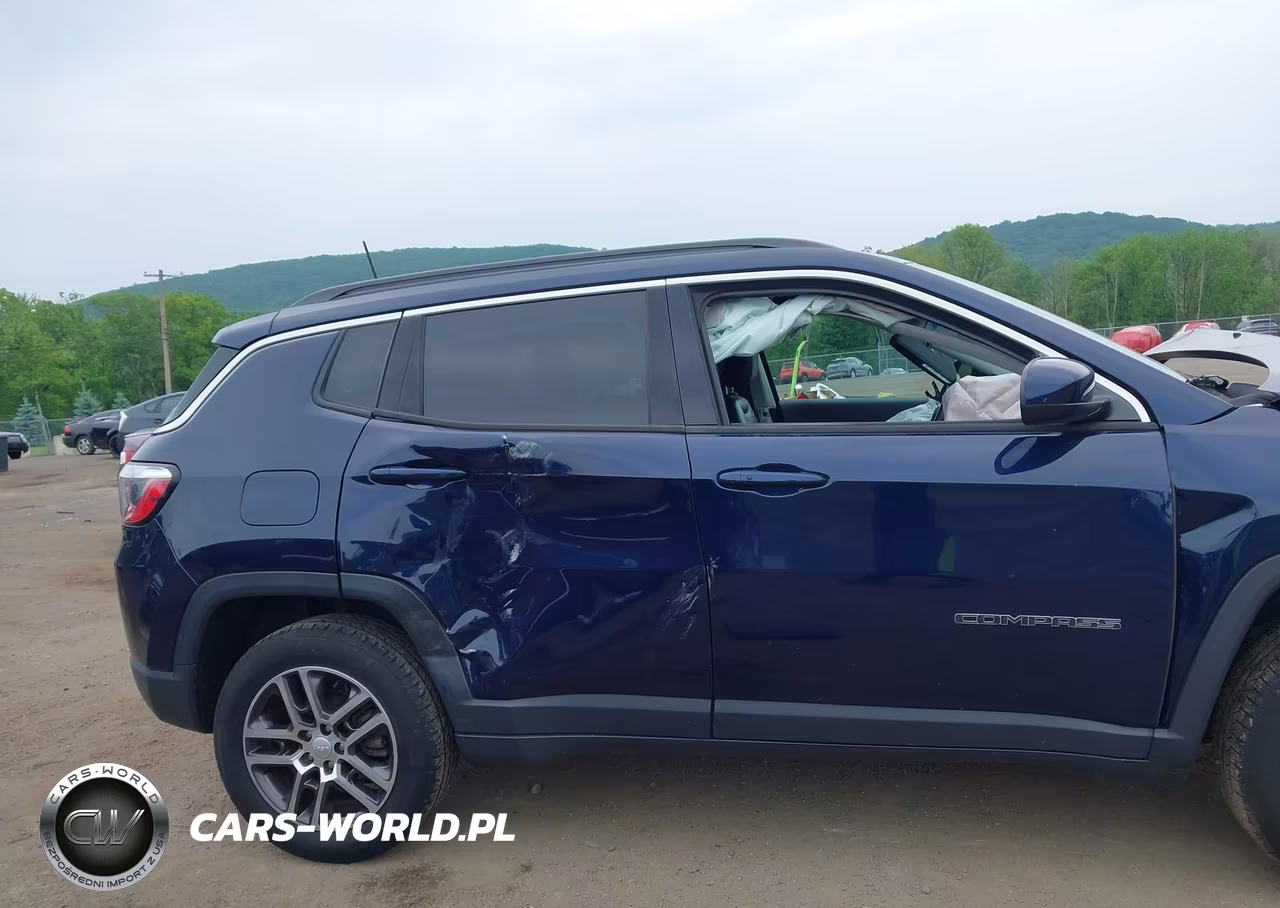 2017 Jeep New Compass Latitude 4X4 VIN:3C4NJDBB0HT666251 - 18