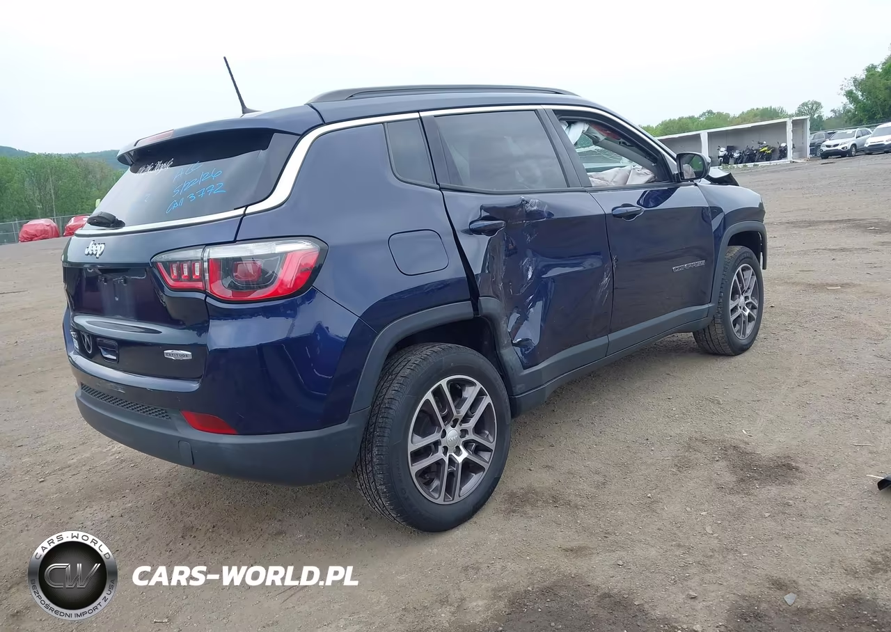 2017 Jeep New Compass Latitude 4X4 VIN:3C4NJDBB0HT666251 - 4