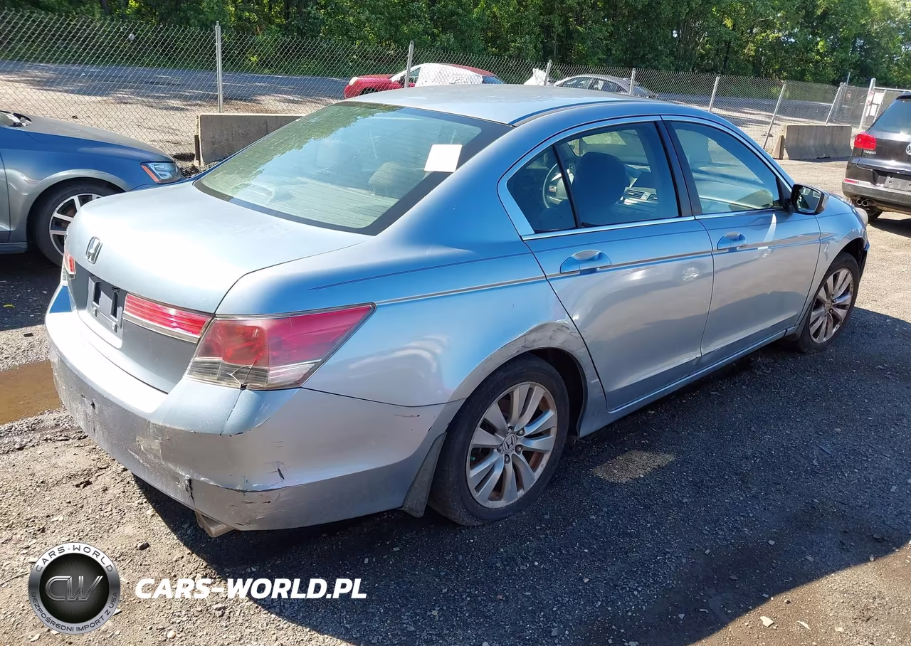 2011 Honda Accord 2.4 Ex VIN:1HGCP2F74BA120441 - 4