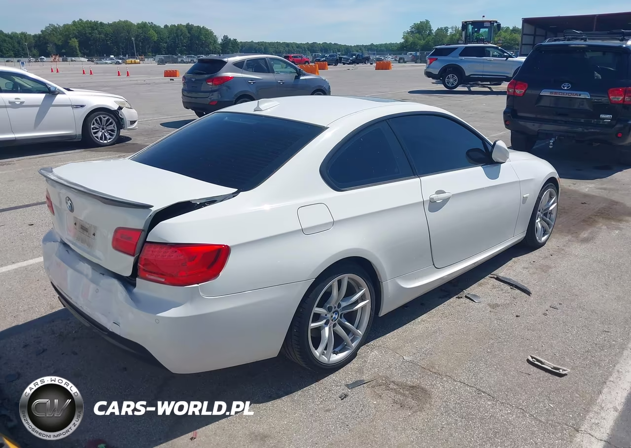 2011 BMW 328I xDrive VIN:WBAKF5C55BE655544 - 4