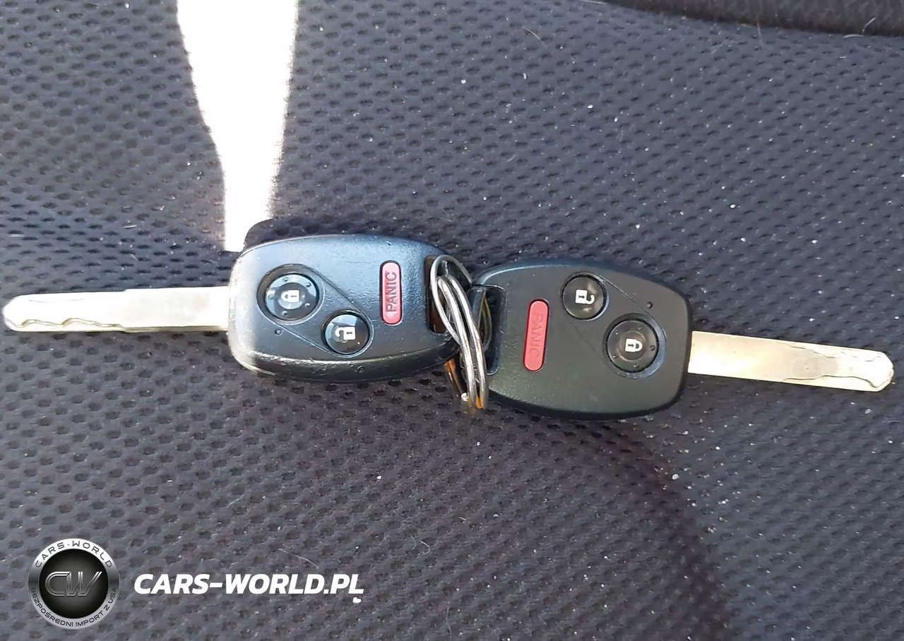 2012 Honda Fit Sport VIN:JHMGE8G57CS008751 - 11