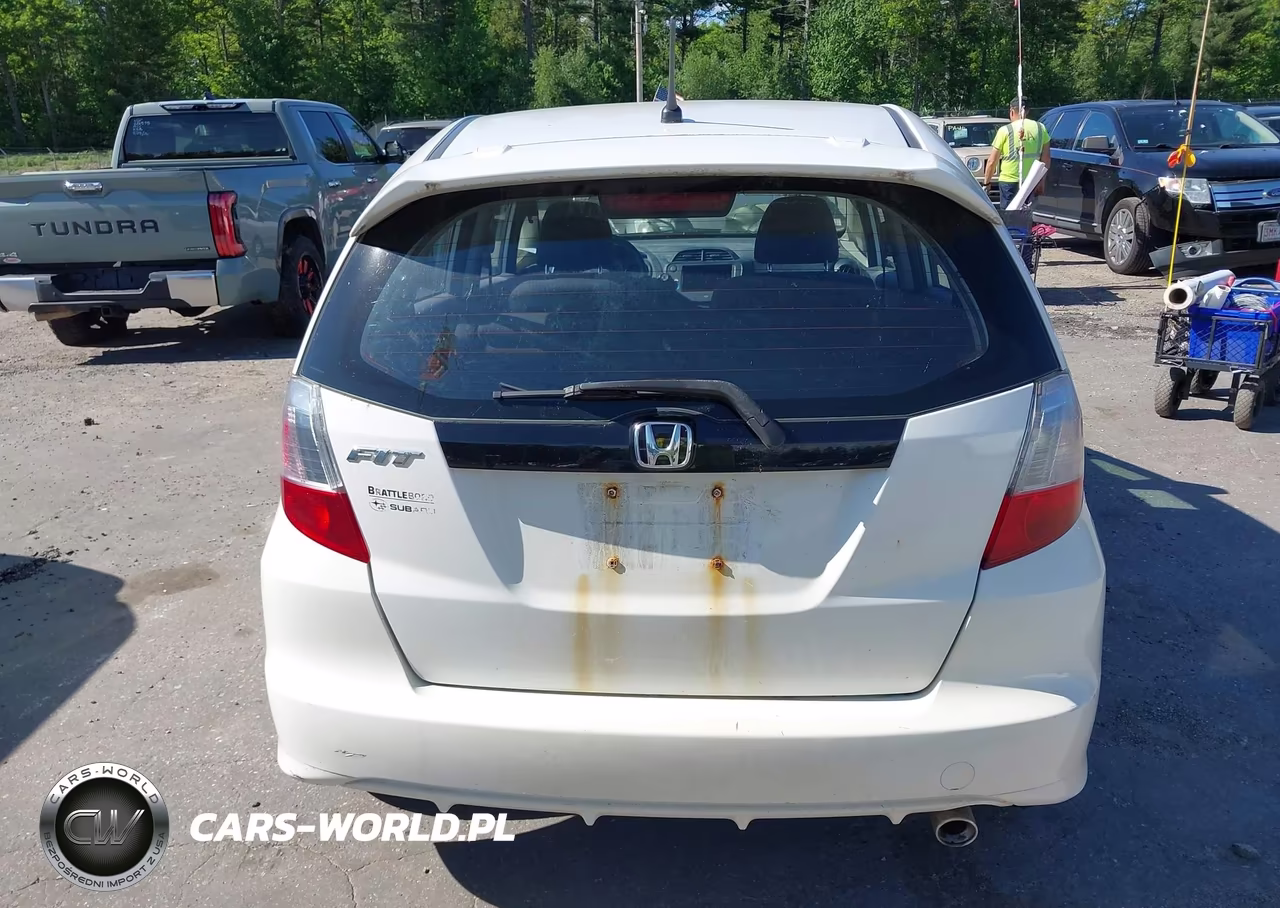 2012 Honda Fit Sport VIN:JHMGE8G57CS008751 - 16