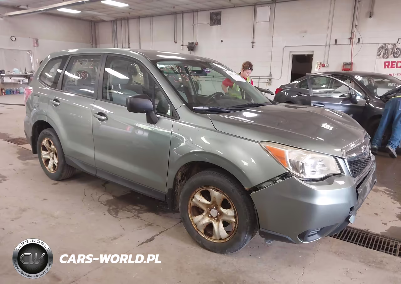 2014 Subaru Forester 2.5I – zdjęcie 1 z 16