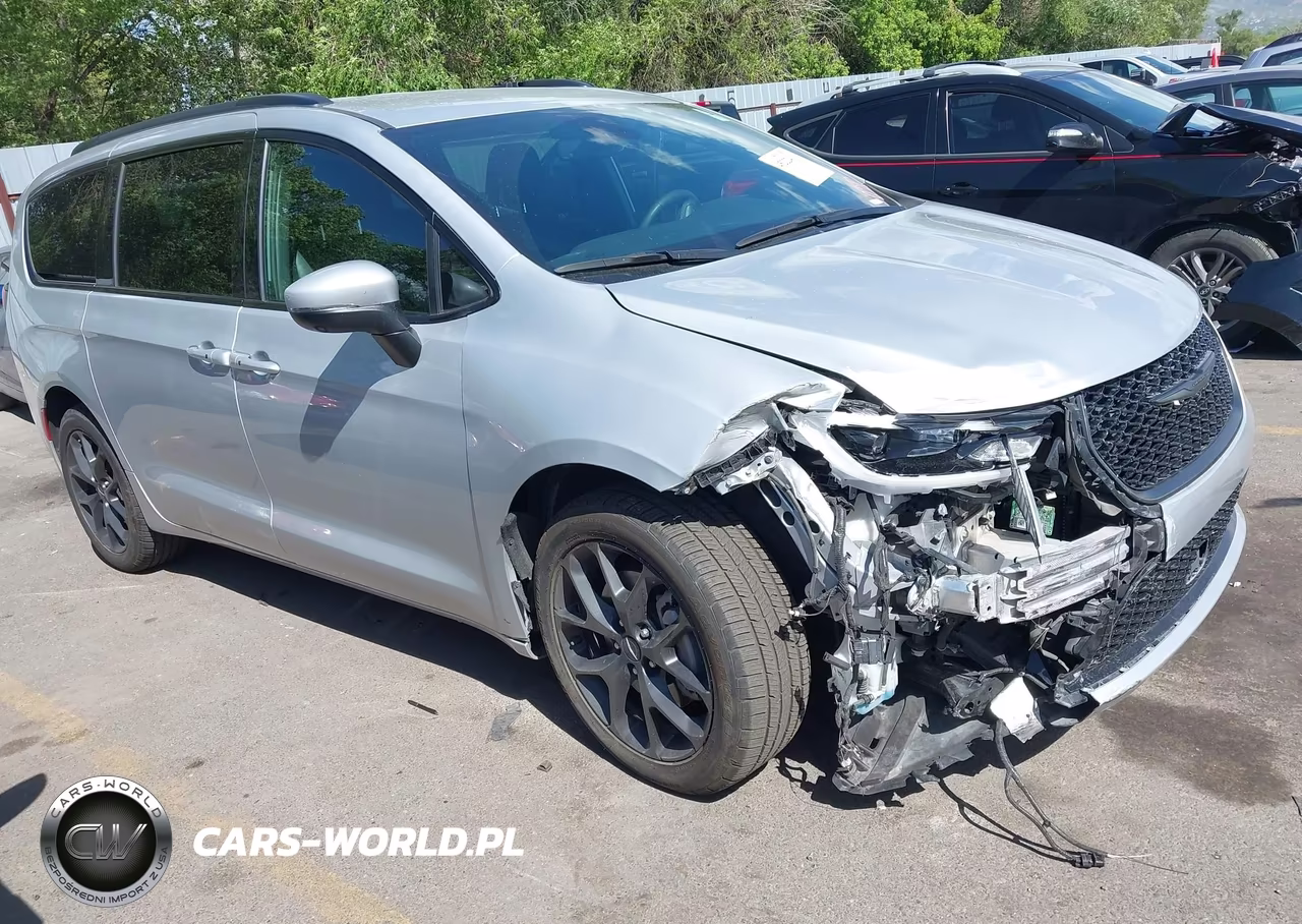 2023 Chrysler Pacifica Touring L Awd – zdjęcie 1 z 16