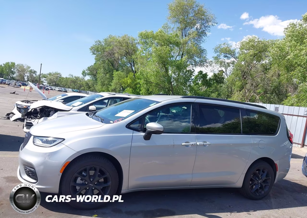 2023 Chrysler Pacifica Touring L Awd VIN:2C4RC3BG8PR570029 - 14