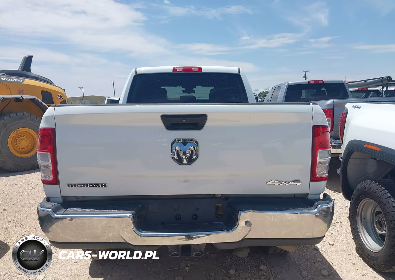 2024 Ram 2500 Big Horn 4X4 6'4 Box VIN:3C6UR5DL9RG348940 - 16