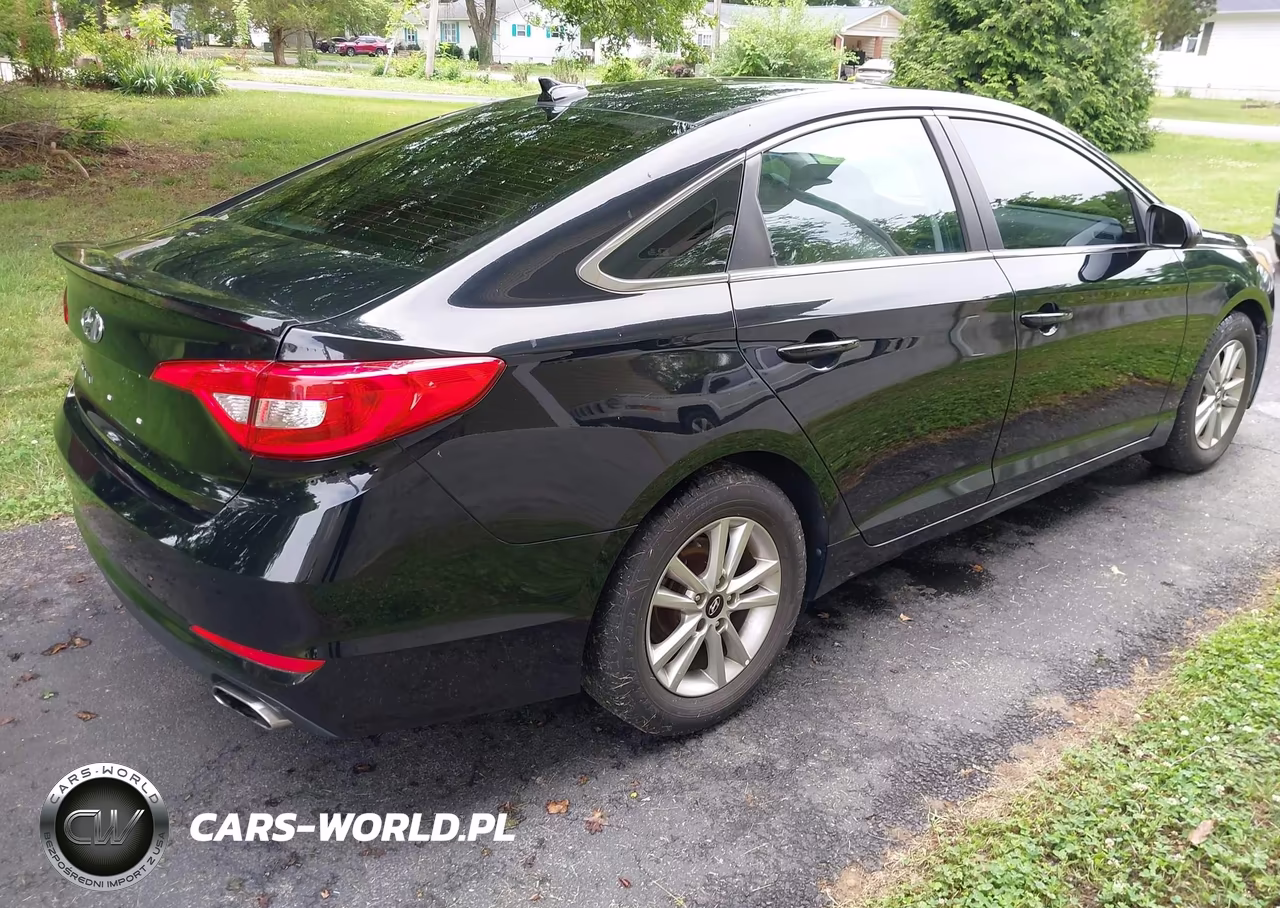 2017 Hyundai Sonata VIN:5NPE24AF1HH578813 - 4