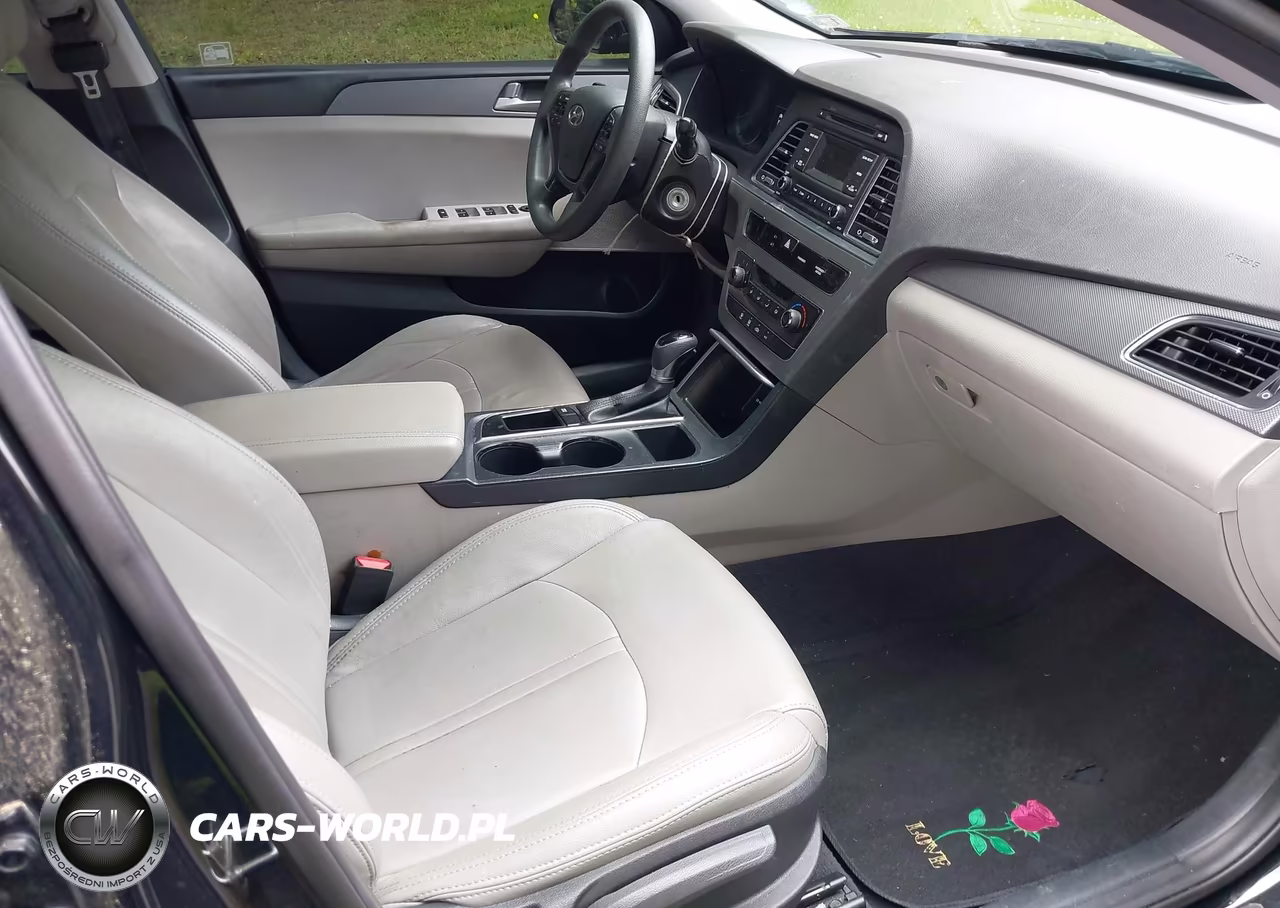 2017 Hyundai Sonata VIN:5NPE24AF1HH578813 - 5
