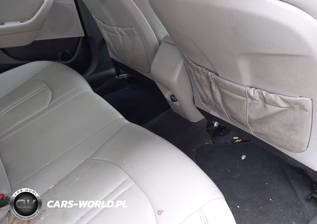 2017 Hyundai Sonata VIN:5NPE24AF1HH578813 - 8
