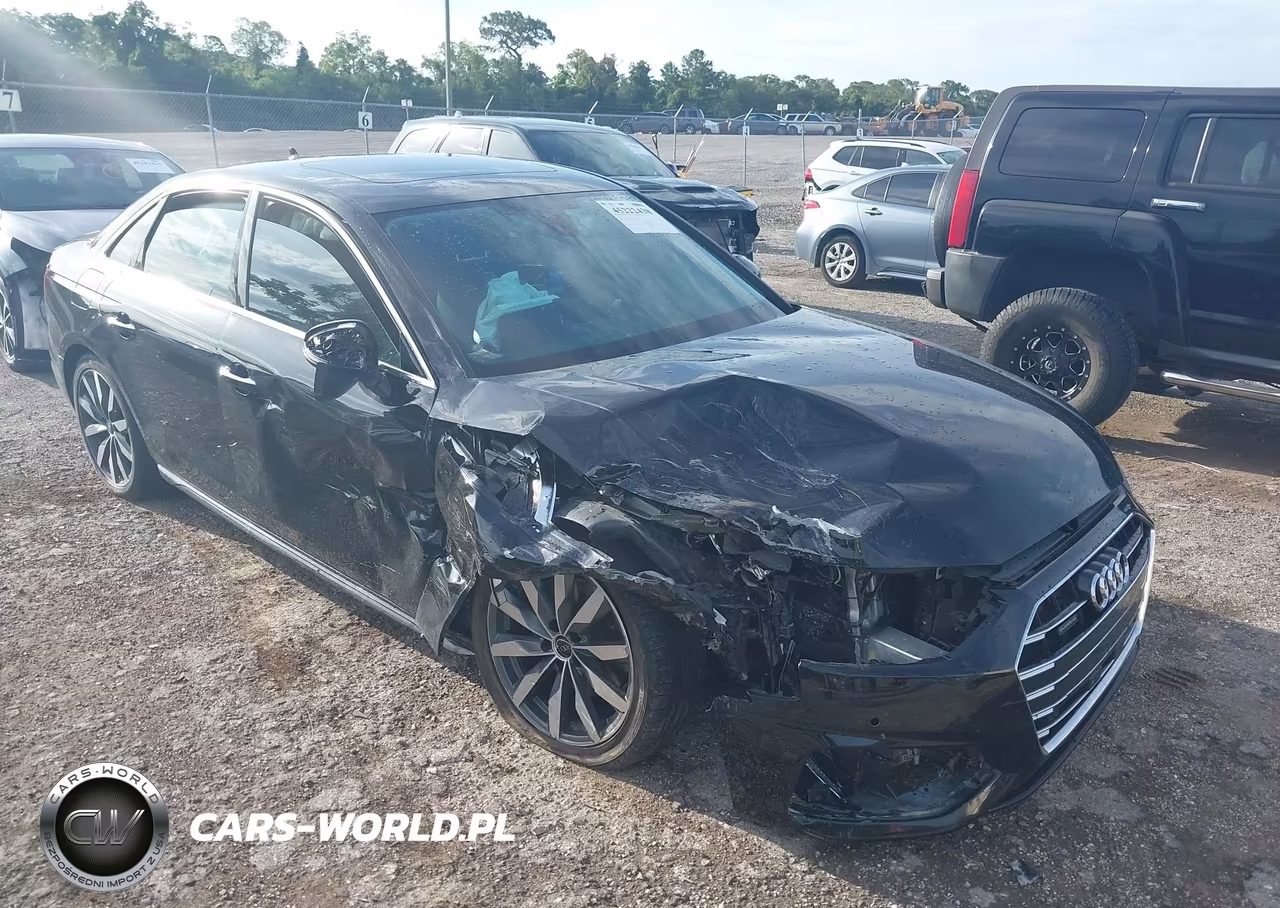 2022 Audi A4 Premium 40 Tfsi Quattro S Tronic – zdjęcie 1 z 15