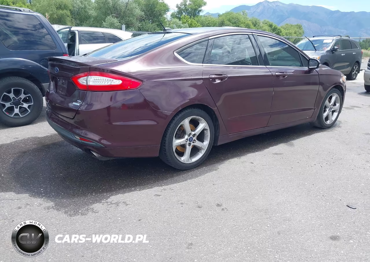 2013 Ford Fusion Se VIN:3FA6P0HRXDR324335 - 4