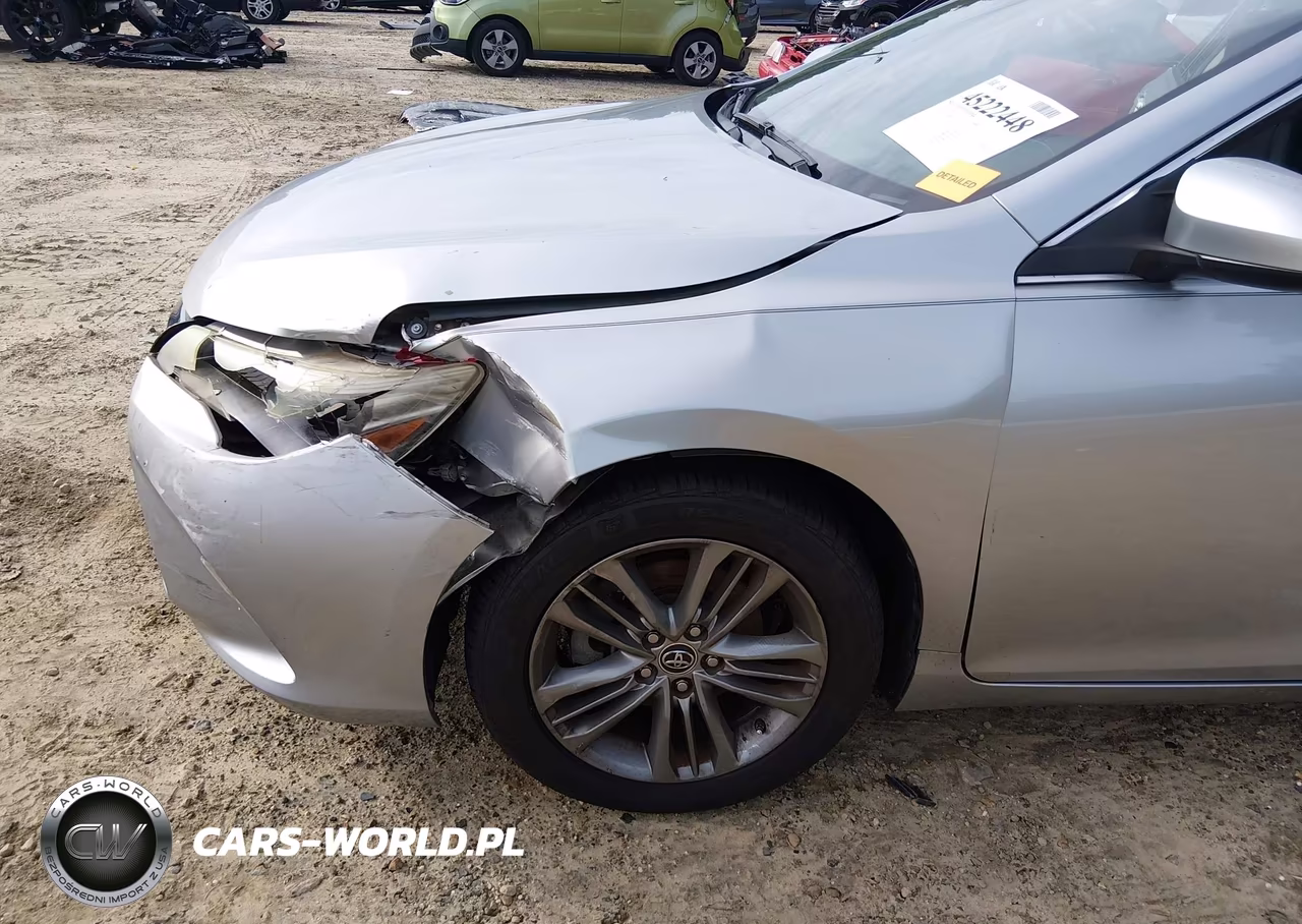 2015 Toyota Camry Se VIN:4T1BF1FK9FU004860 - 18