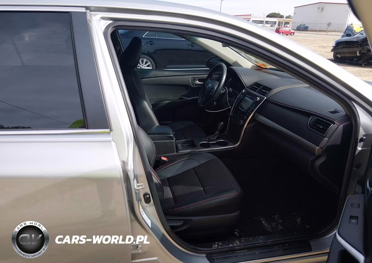 2015 Toyota Camry Se VIN:4T1BF1FK9FU004860 - 5