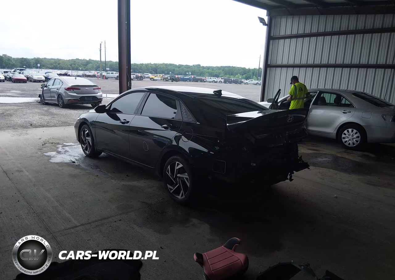 2025 Hyundai Elantra Sel Sport VIN:KMHLM4DG3SU054478 - 3