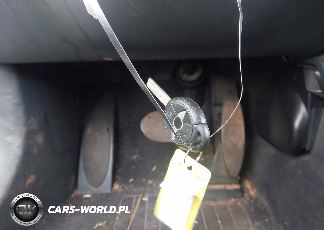 2005 Mini Cooper VIN:WMWRC33485TJ66025 - 11