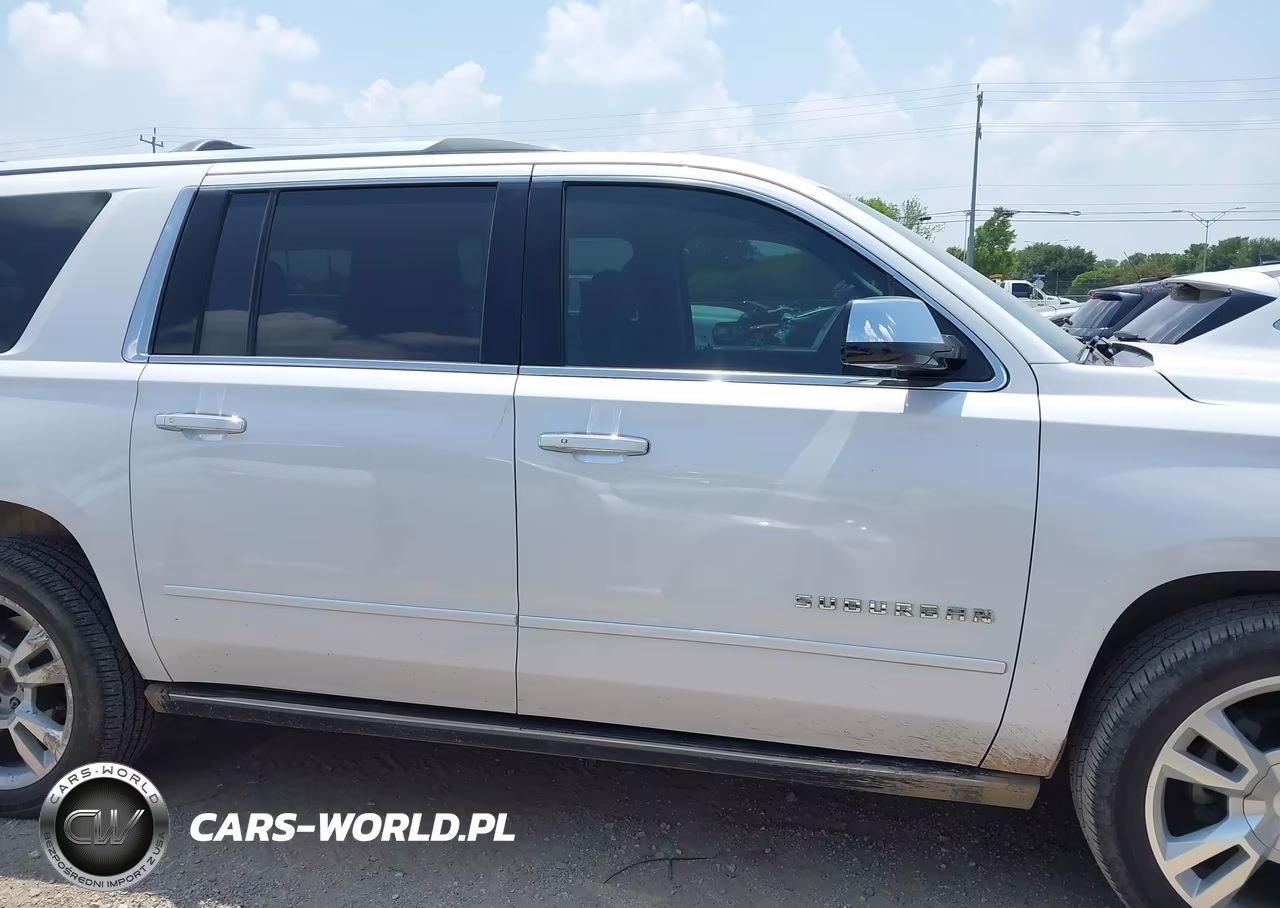 2017 Chevrolet Suburban Premier VIN:1GNSCJKC7HR360460 - 13