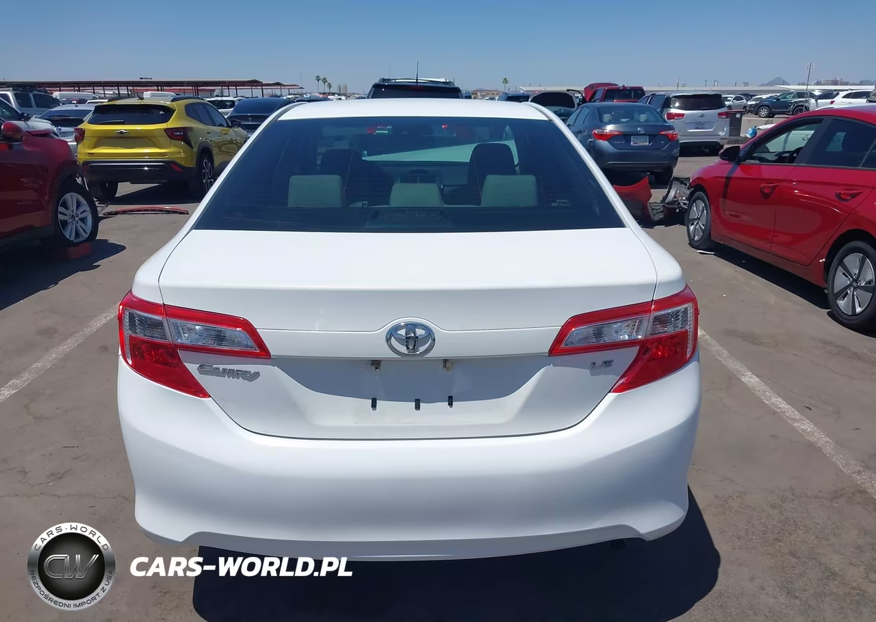 2012 Toyota Camry Le VIN:4T1BF1FK7CU523482 - 16