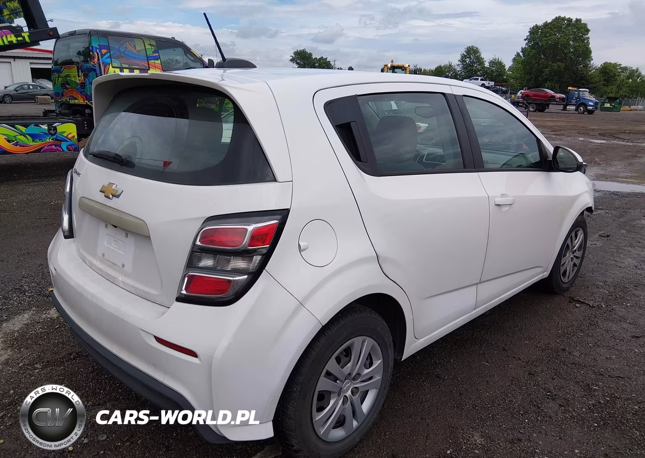 2017 Chevrolet Sonic Lt Auto VIN:1G1JG6SH7H4170147 - 4