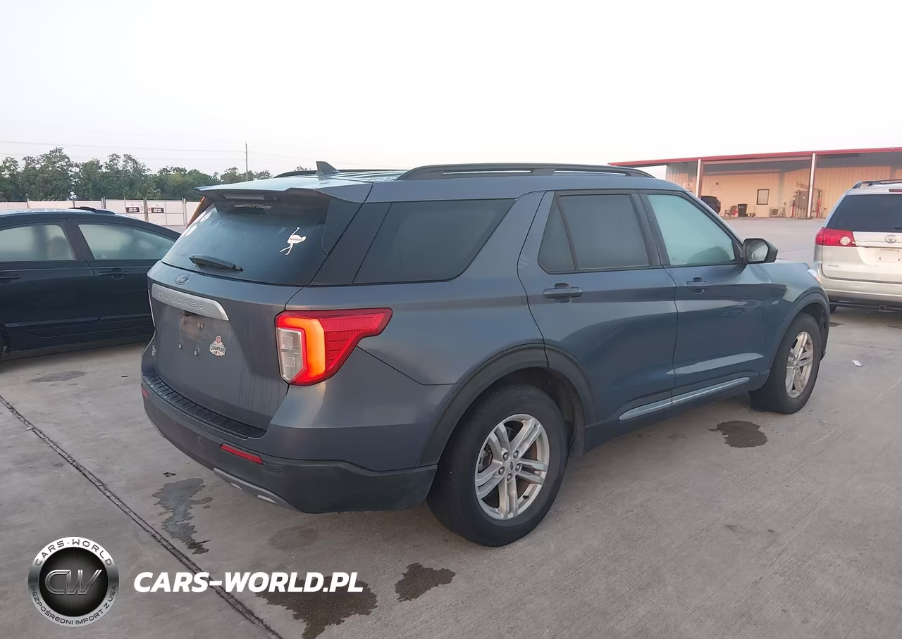 2021 Ford Explorer Xlt VIN:1FMSK7DH2MGA99733 - 4