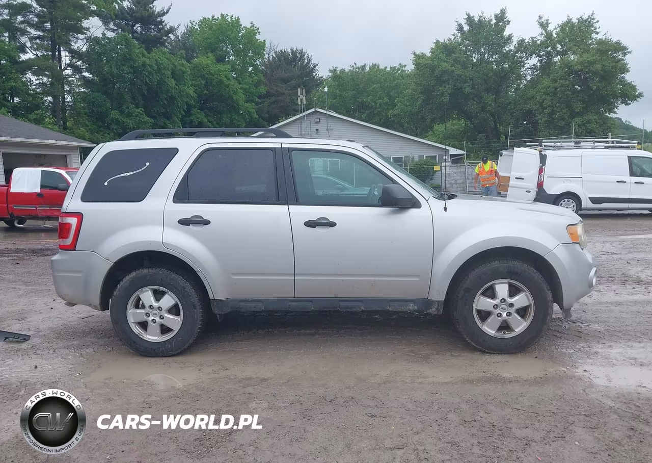 2009 Ford Escape Xlt VIN:1FMCU03779KD01050 - 14