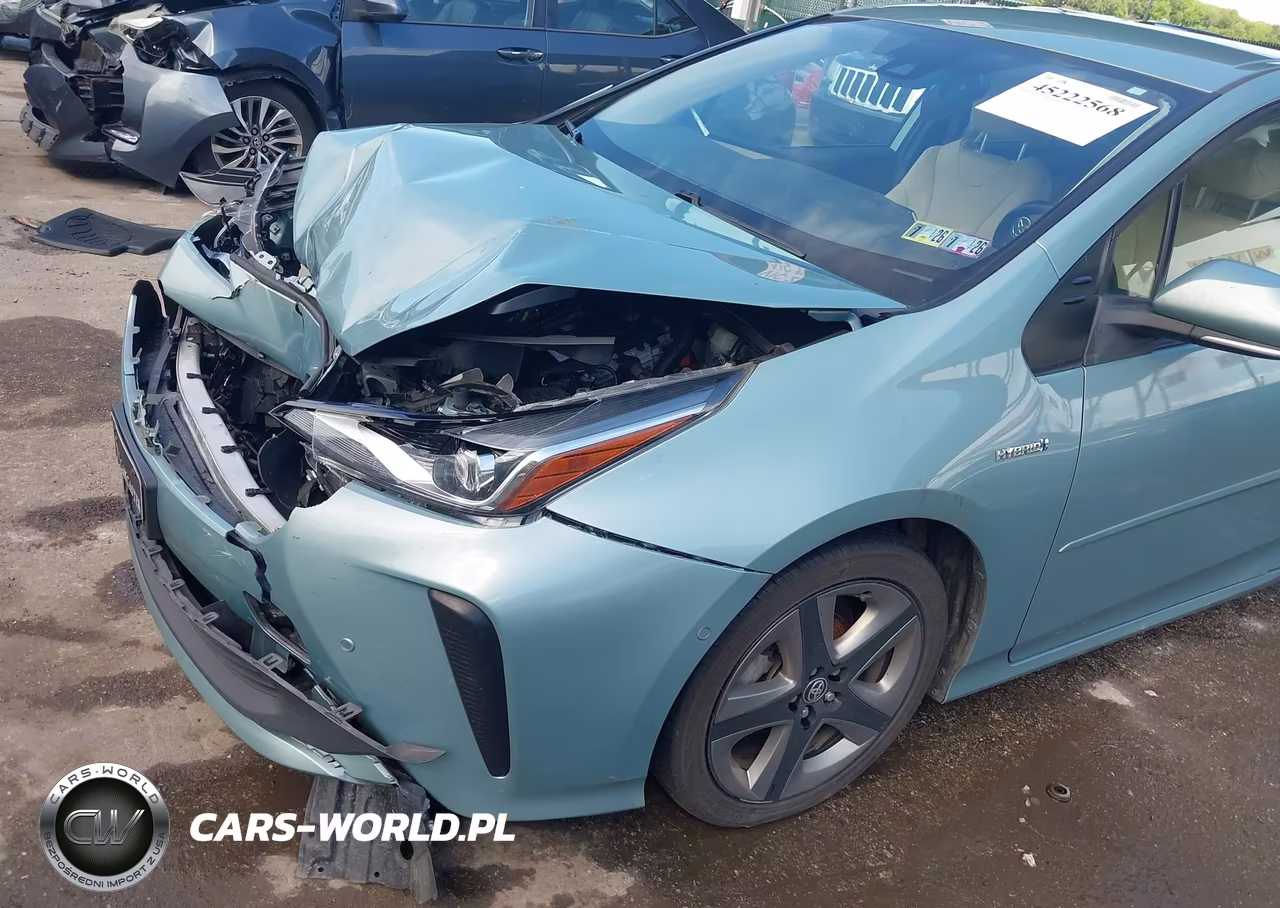 2021 Toyota Prius Xle VIN:JTDKAMFU7M3128280 - 17