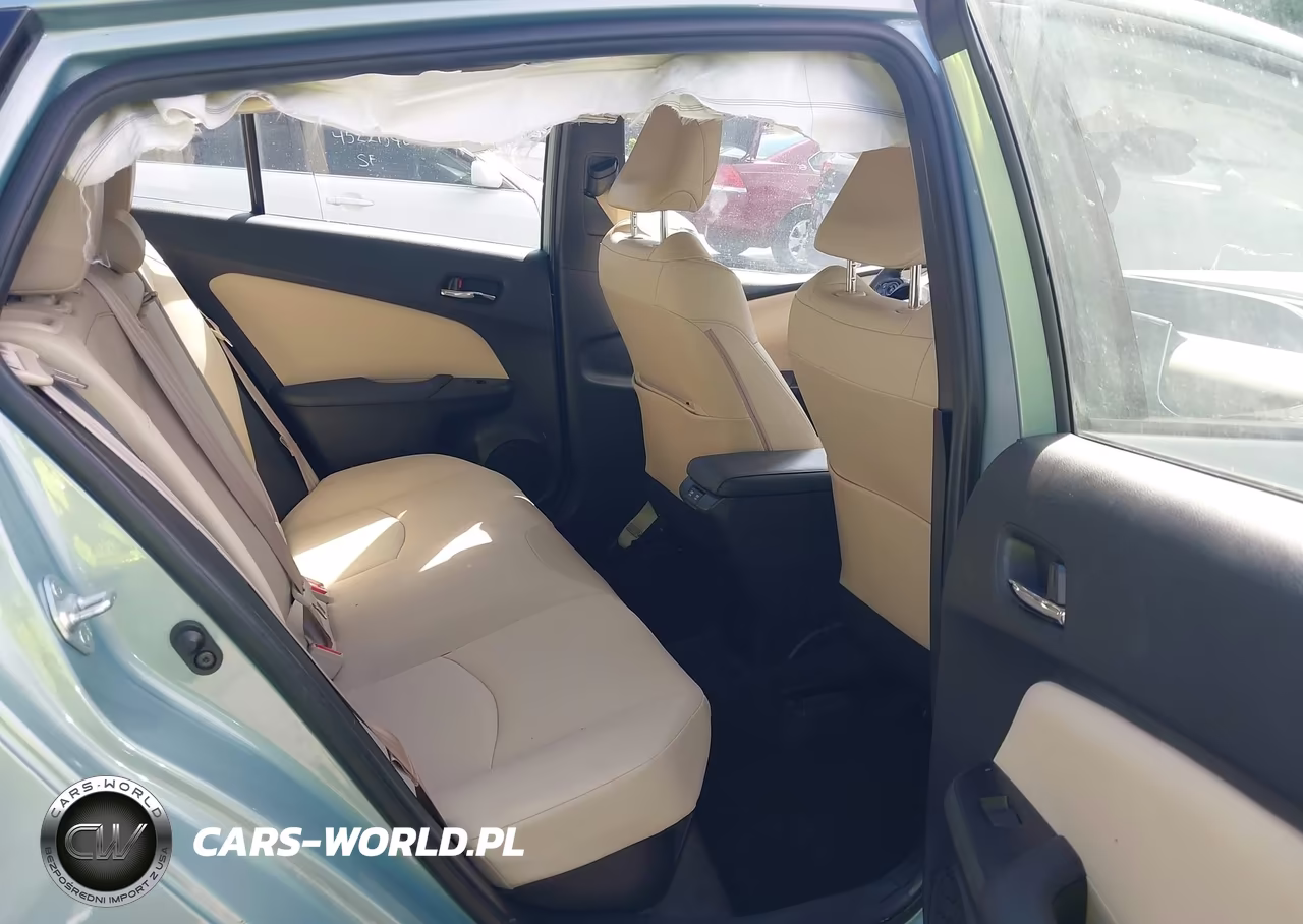 2021 Toyota Prius Xle VIN:JTDKAMFU7M3128280 - 8