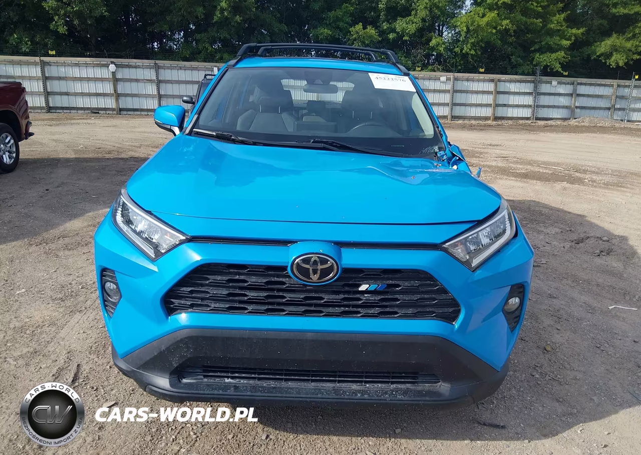2021 Toyota Rav4 Xle Premium VIN:2T3C1RFV3MW143849 - 13