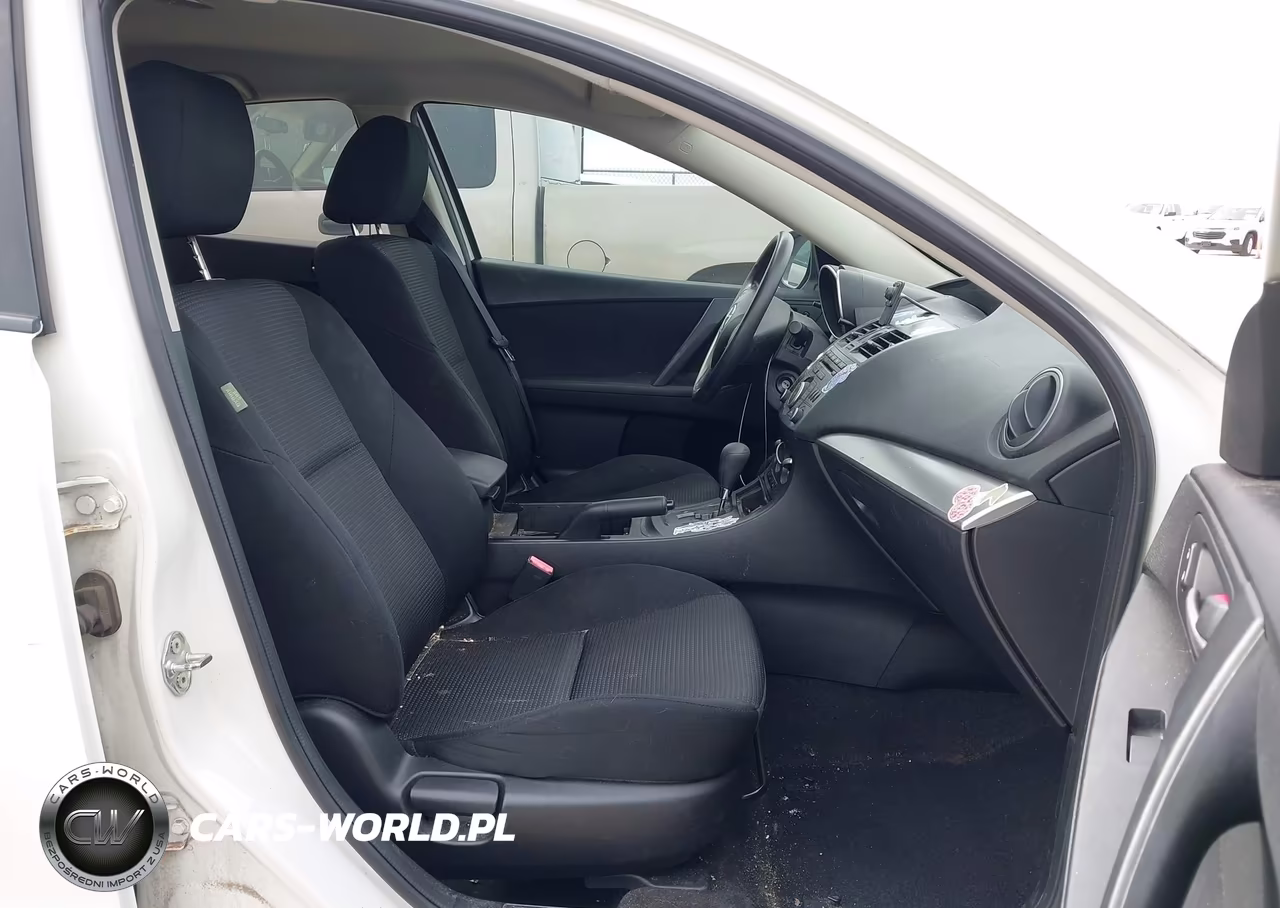2012 Mazda Mazda3 I Sport VIN:JM1BL1UFXC1523755 - 5