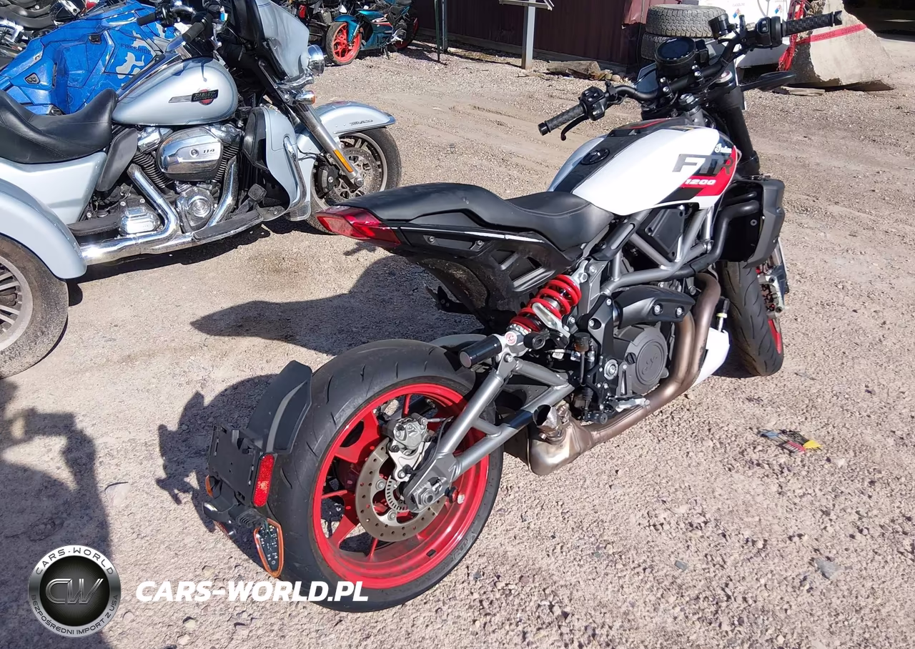 2023 Indian Motorcycle Co. Ftr Sport VIN:56KRZM227P3011793 - 4