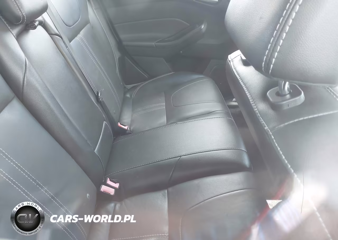 2014 Ford Focus Se VIN:1FADP3K25EL119896 - 8
