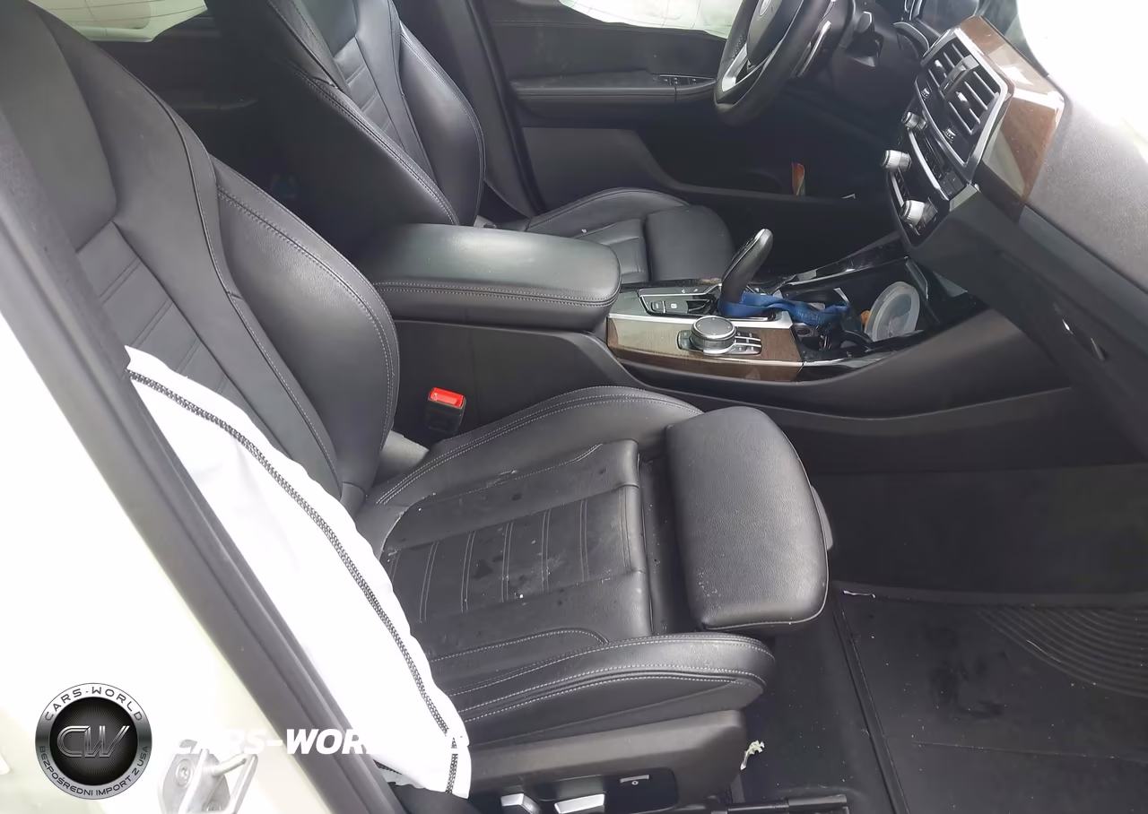 2018 BMW X3 xDrive30I VIN:5UXTR9C51JLD59812 - 5