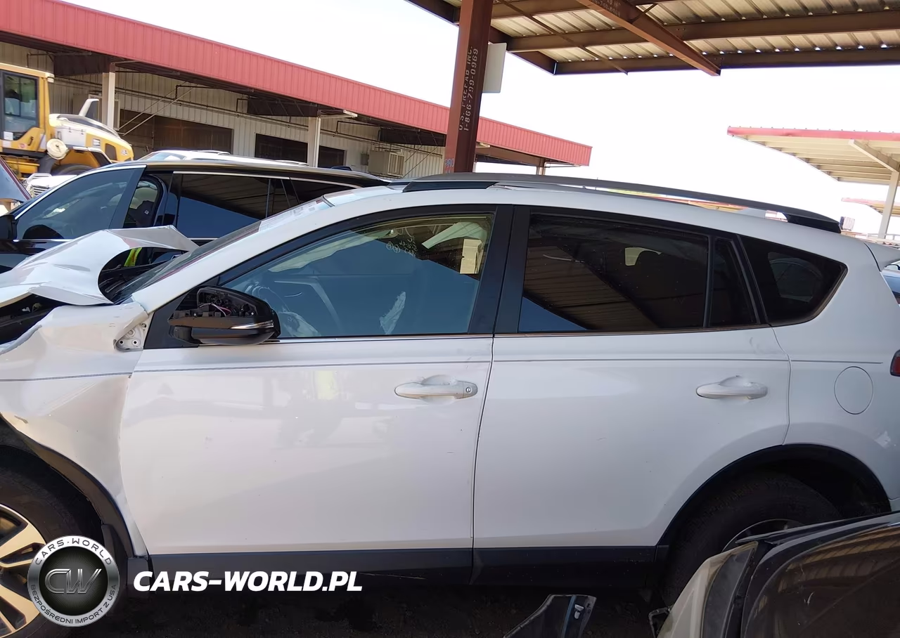 2017 Toyota Rav4 Xle VIN:JTMWFREV3HJ714194 - 14