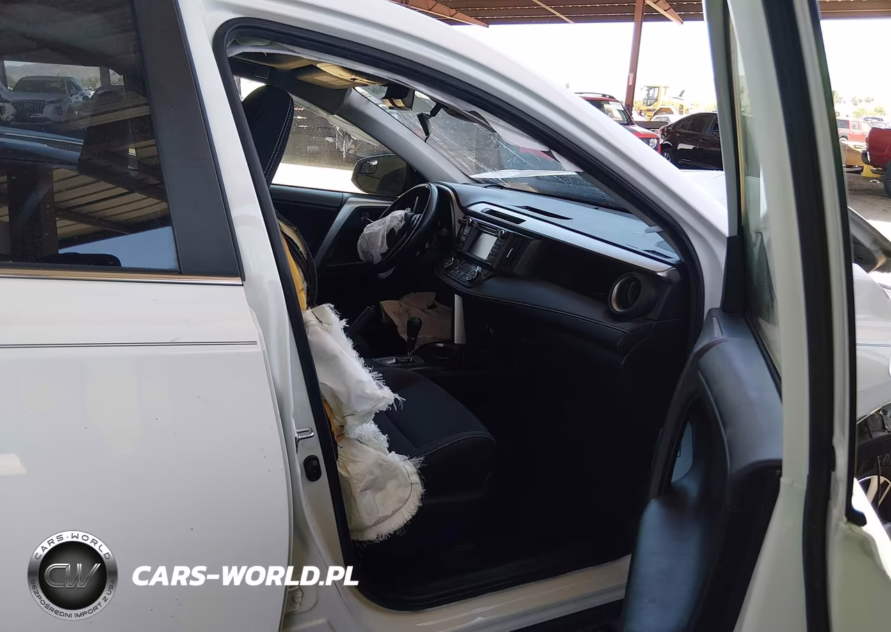 2017 Toyota Rav4 Xle VIN:JTMWFREV3HJ714194 - 5