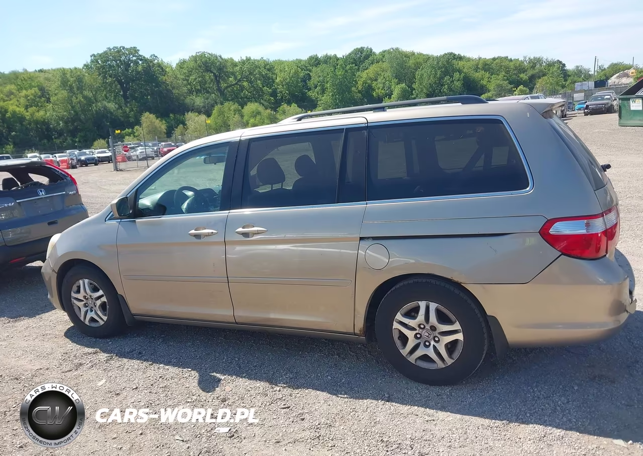 2005 Honda Odyssey Ex VIN:5FNRL38425B401064 - 14